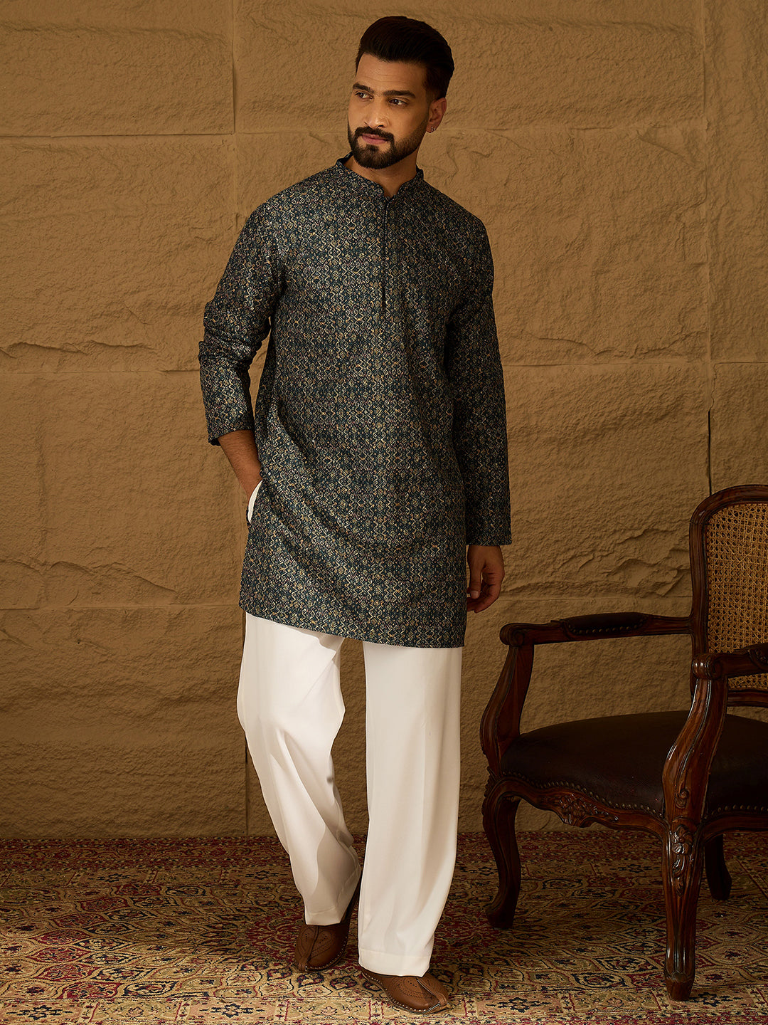 Men Navy Blue Viscose Rayon Geometric Printed Straight Kurta with Trouser-MKSET1609