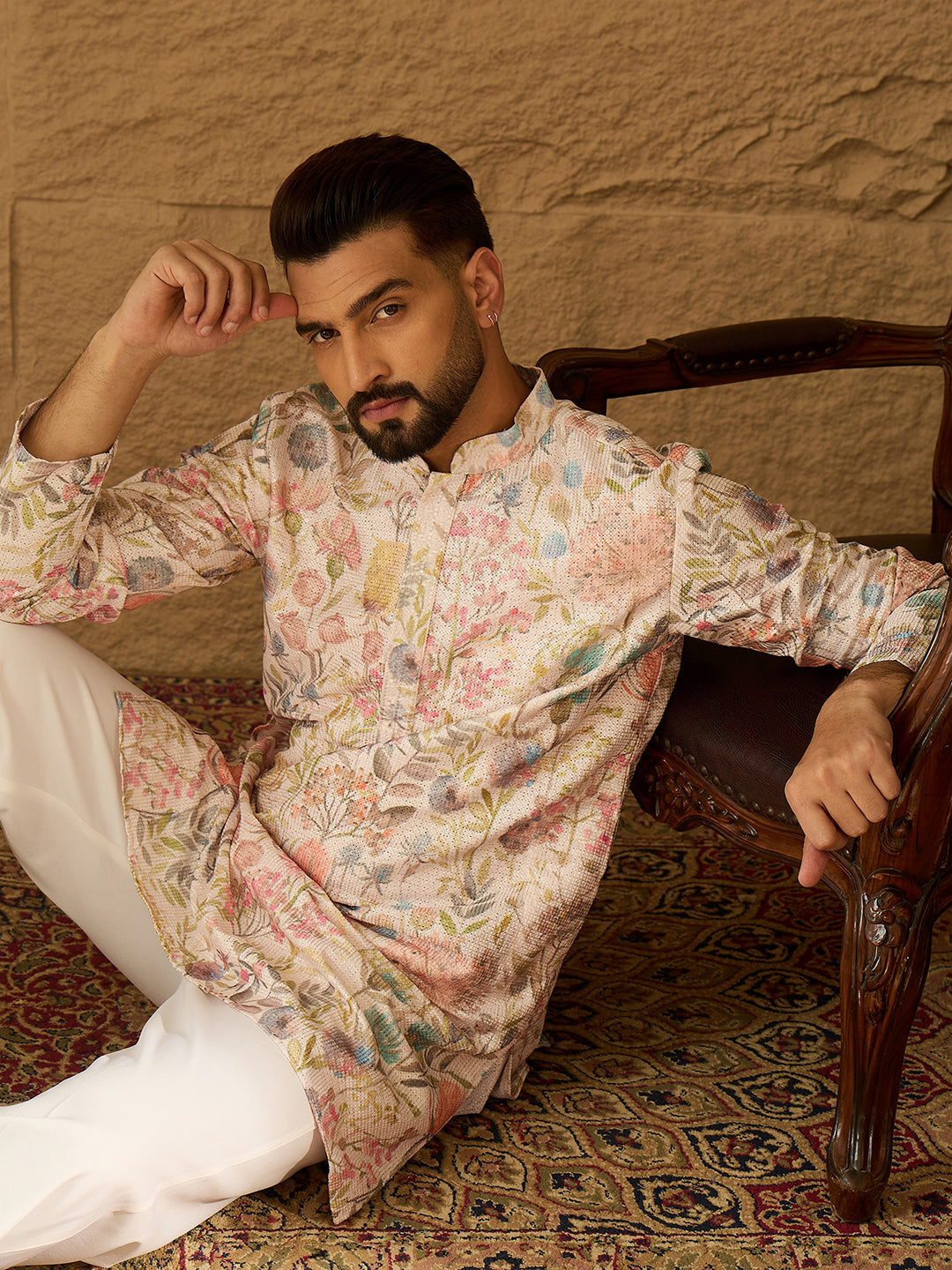 Men Off White Viscose Rayon Floral Printed Straight Kurta with Trouser-MKSET1612
