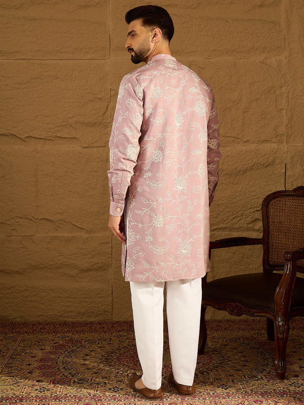 Men Lavender Viscose Rayon Solid Embroidered Straight Kurta with Trouser-MKSET1704