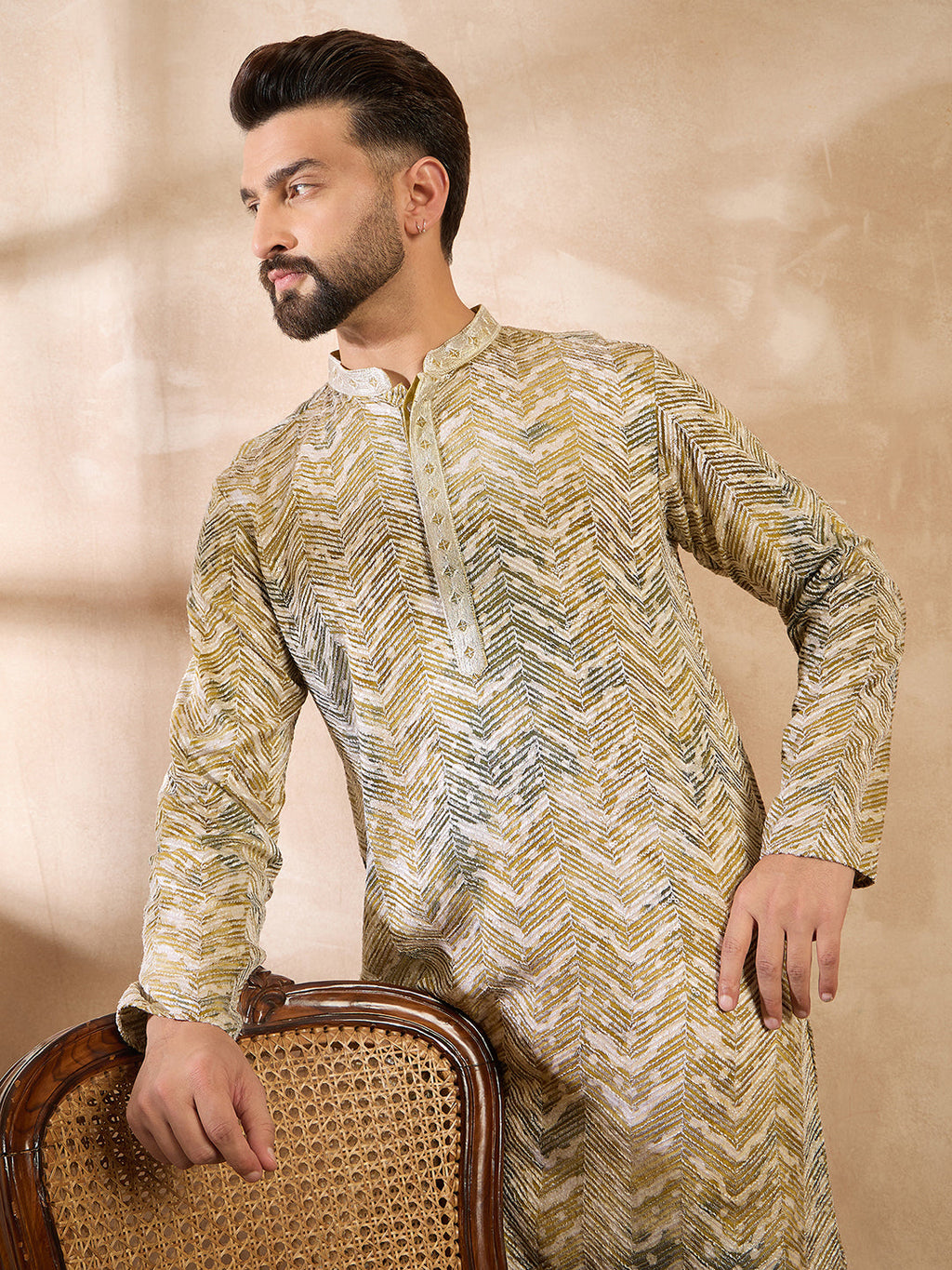 Men Green Silk Blend Solid Embroidered Straight Kurta Sets-MKSET1730