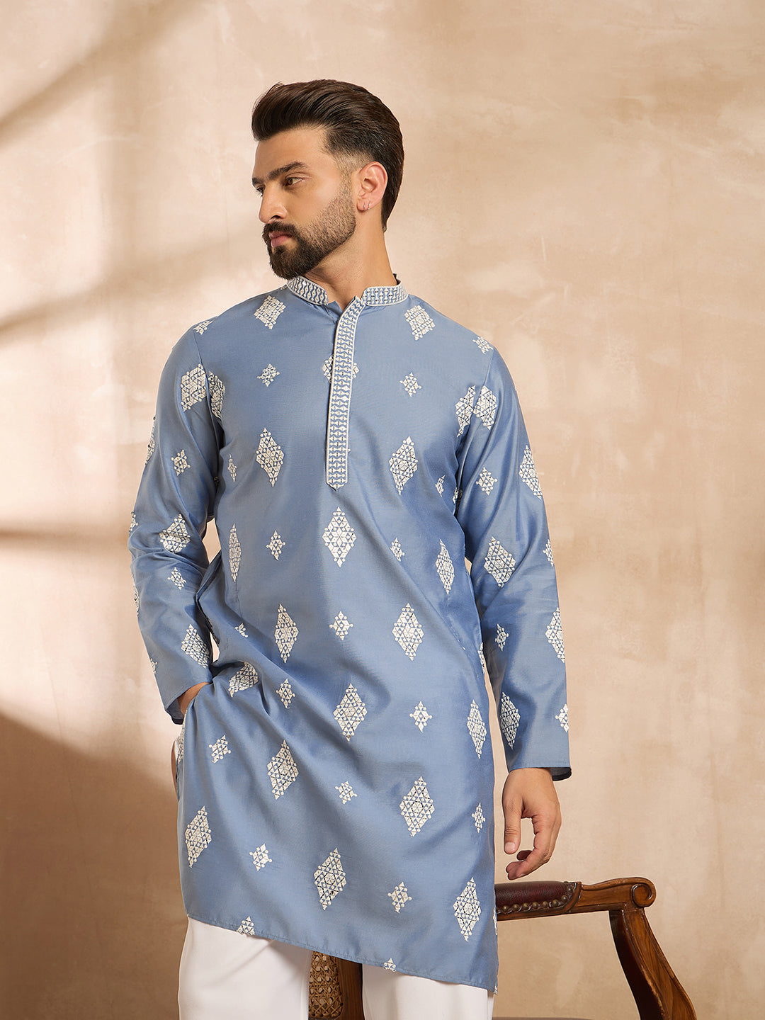Men Blue Silk Blend Solid Embroidered Straight Kurta Sets-MKSET1778