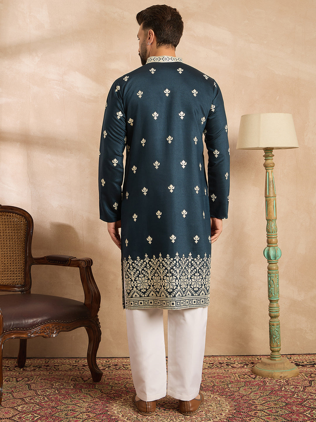Men Navy Blue Polyester Solid Embroidered Straight Kurta Sets-MKSET1810