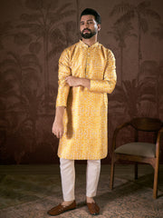 Men Yellow Silk Blend Floral Printed Straight Kurta With Trouser-MKSET1948
