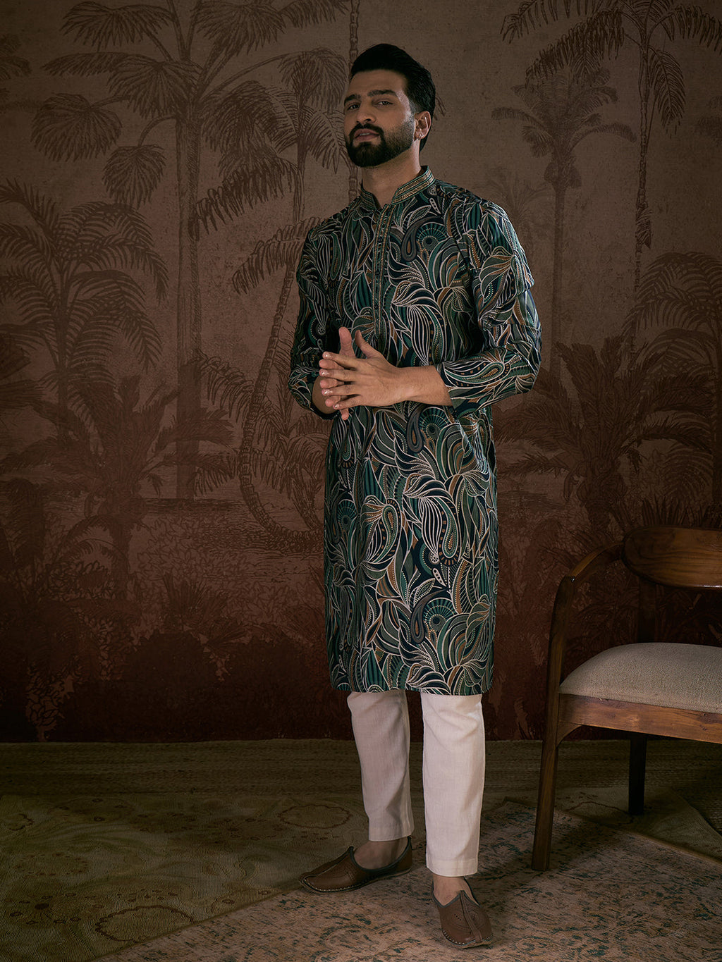 Men Navy Blue Silk Blend Abstract Printed Straight Kurta With Trouser-MKSET1958