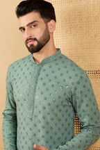 Green Viscose Rayon Solid Embroidered Straight Chikankari Kurta MKU1050