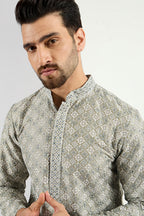 Men Green Viscose Rayon Solid Embroidered Chikankari Straight Kurta MKU1090