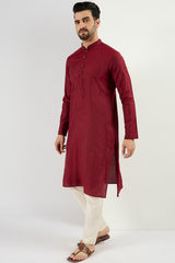 Men Maroon Cotton Solid Woven Design Straight Kurta MKU1096