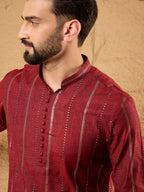 Men Maroon Cotton Solid Embroidered Straight Kurta-MKU1124