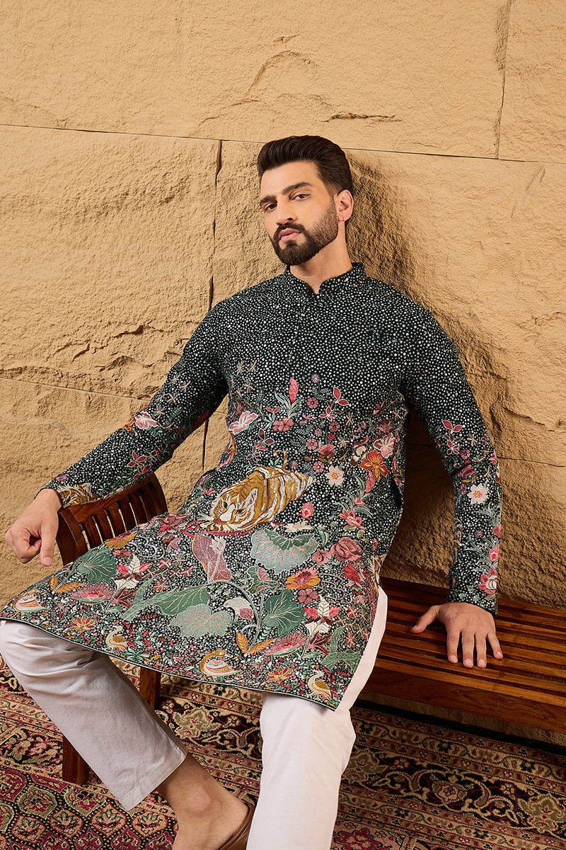 Green Georgette Embroidered Mandarin Collar Straight Kurta MKU1135