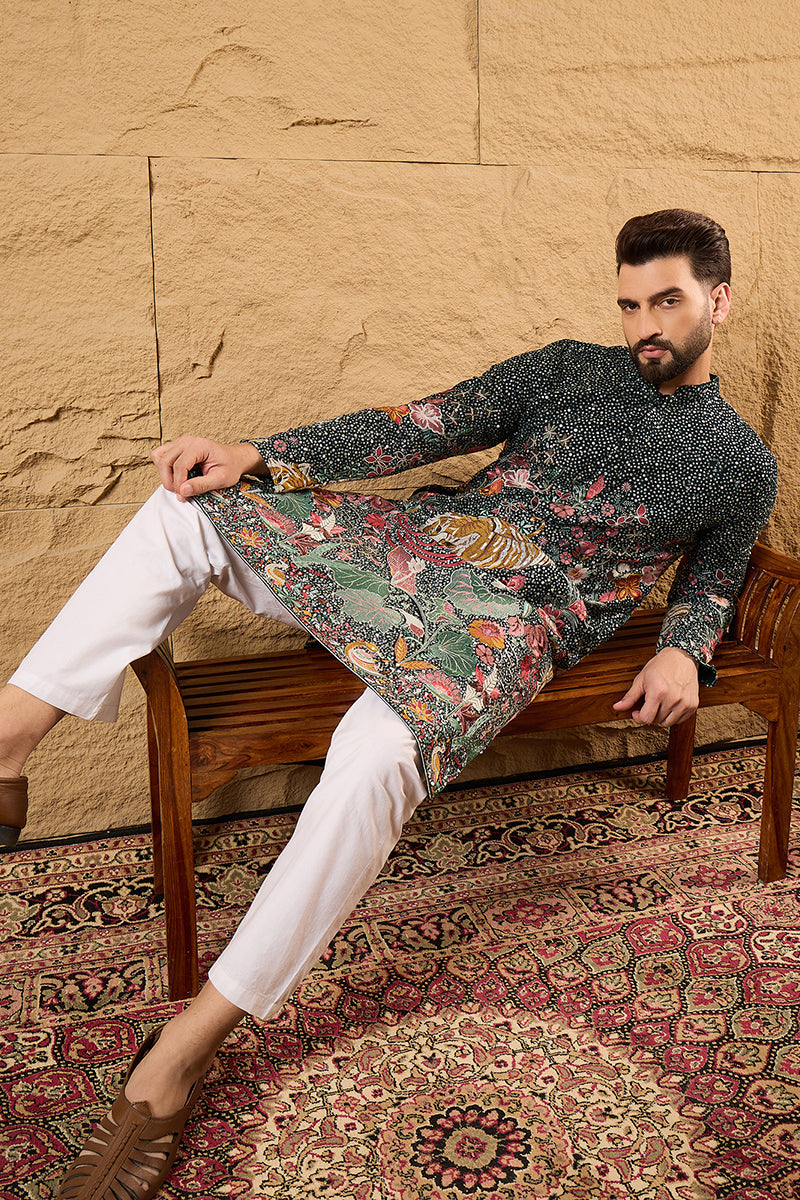 Green Georgette Embroidered Mandarin Collar Straight Kurta MKU1135