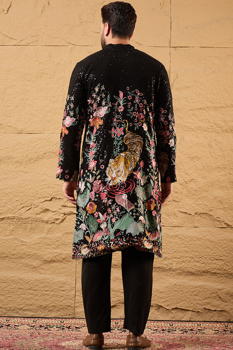 Black Georgette Embroidered Mandarin Collar Straight Kurta MKU1152