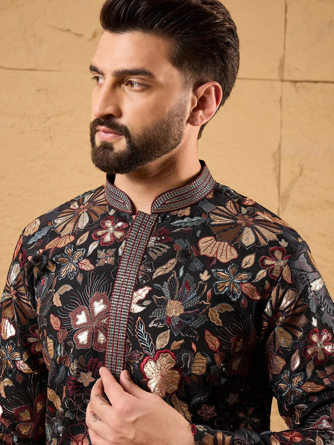 Men Black Silk Blend Solid Embroidered Straight Kurta-MKU1153