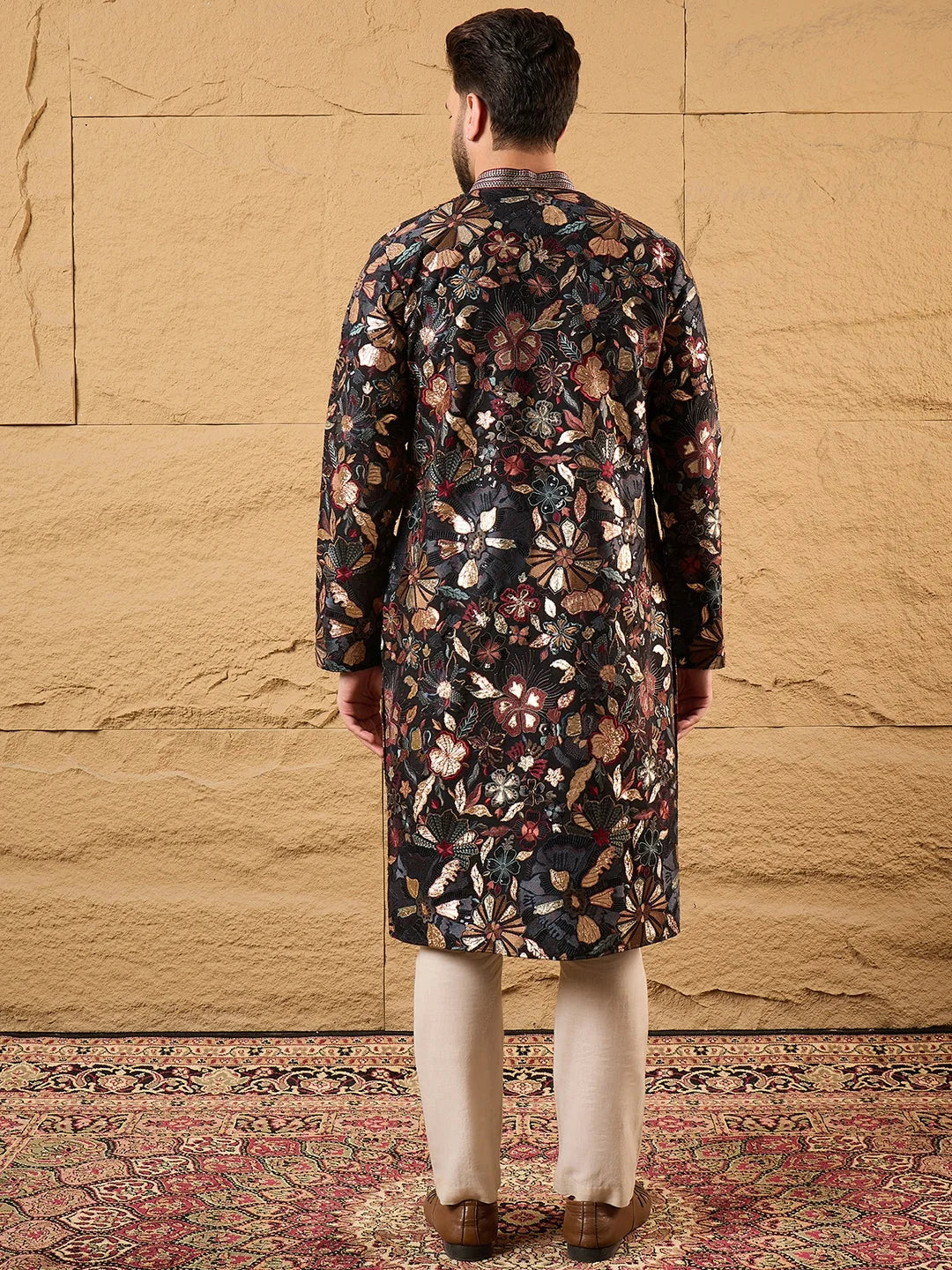 Men Black Silk Blend Solid Embroidered Straight Kurta-MKU1153
