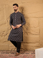Men Black Viscose Rayon Ethnic Motifs Embroidered Straight Kurta-MKU1165
