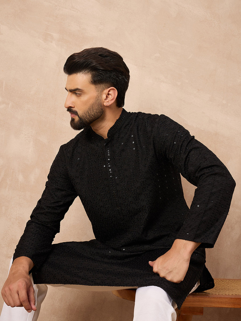 Men Black Viscose Rayon Solid Embroidered Straight Kurta-MKU1190