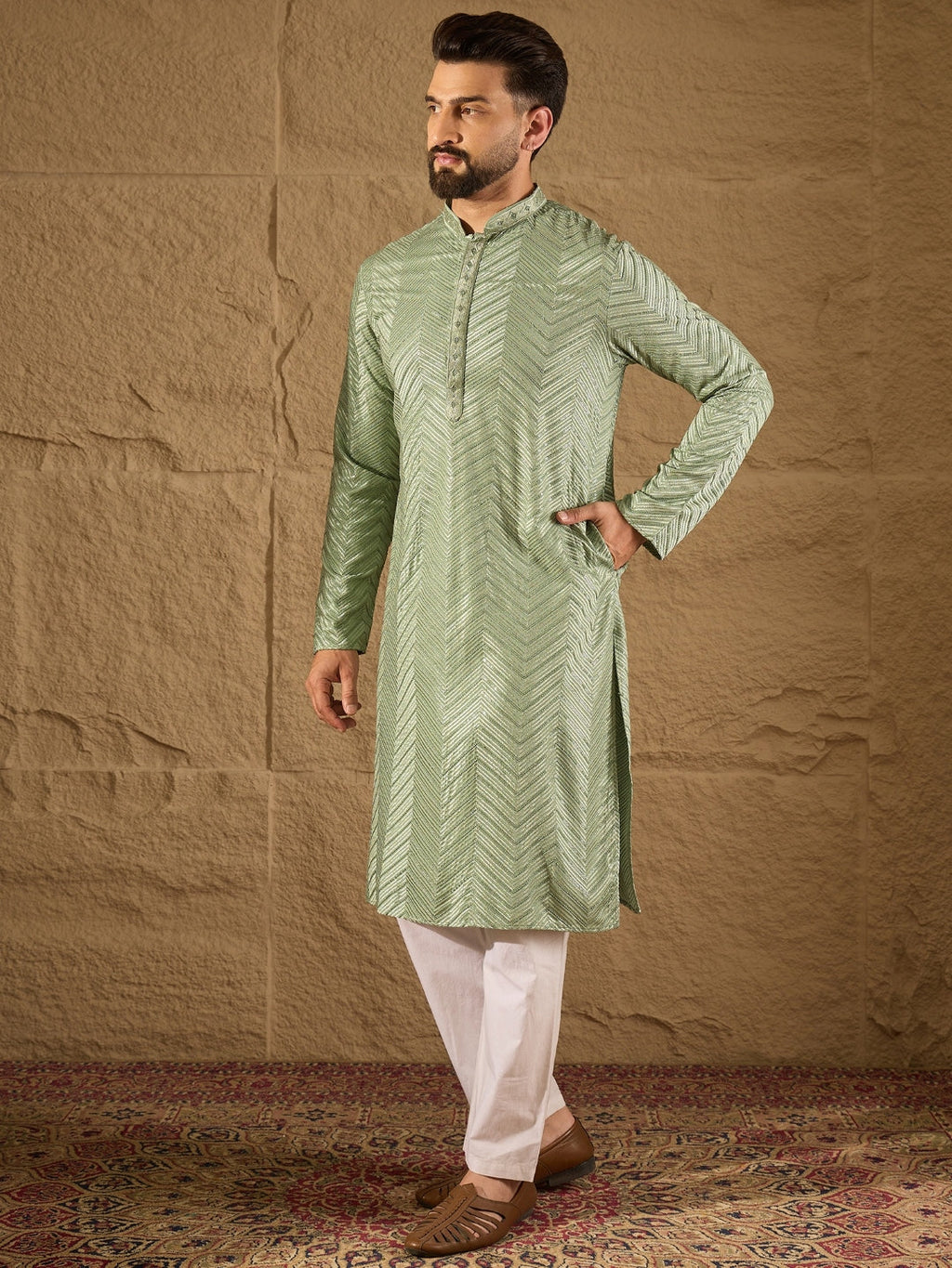 Men Green Viscose Rayon Solid Embroidered Straight Kurta-MKU1203