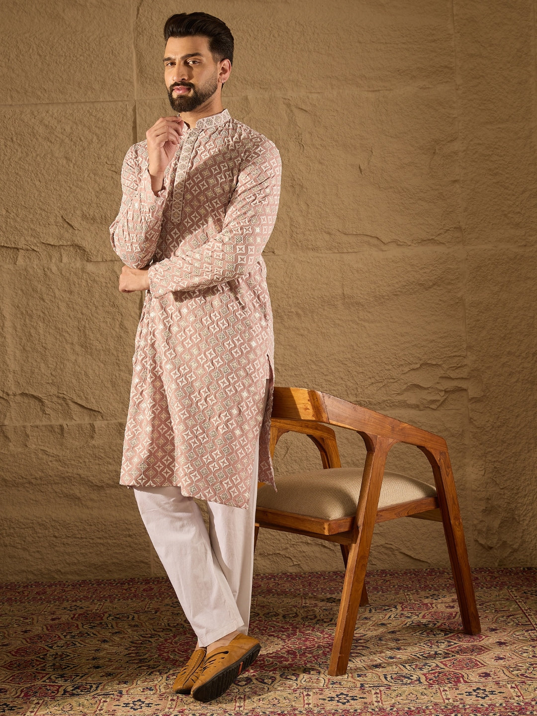 Men Pink Viscose Rayon Solid Embroidered Straight Kurta-MKU1236