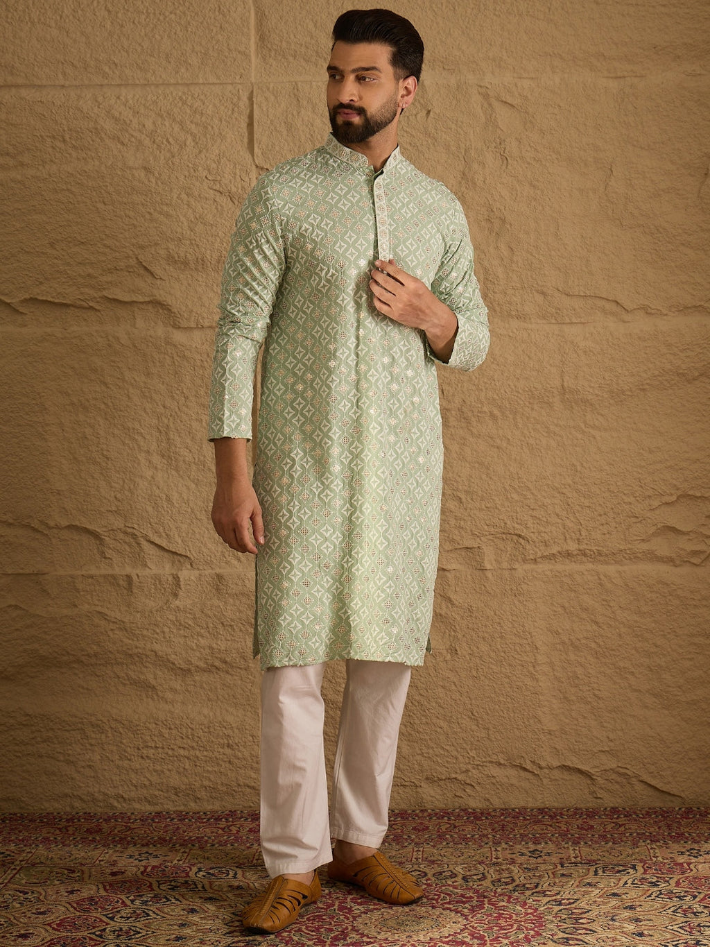 Men Green Viscose Rayon Solid Embroidered Straight Kurta-MKU1238