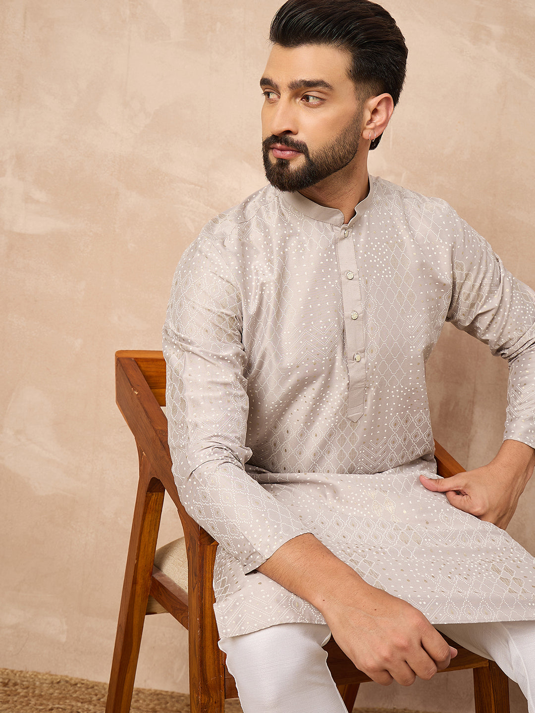 Men Grey Silk Geometric Printed Straight Kurta-MKU1272