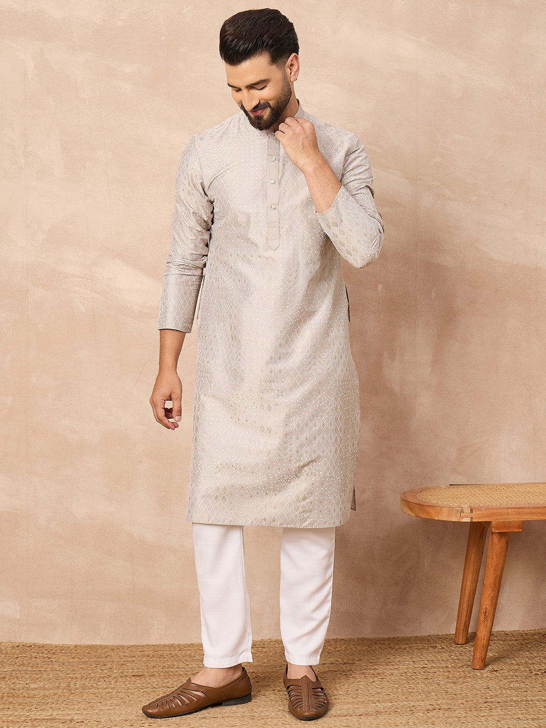 Men Grey Silk Geometric Printed Straight Kurta-MKU1272