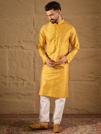 Men Yellow Silk Geometric Printed Straight Kurta-MKU1276