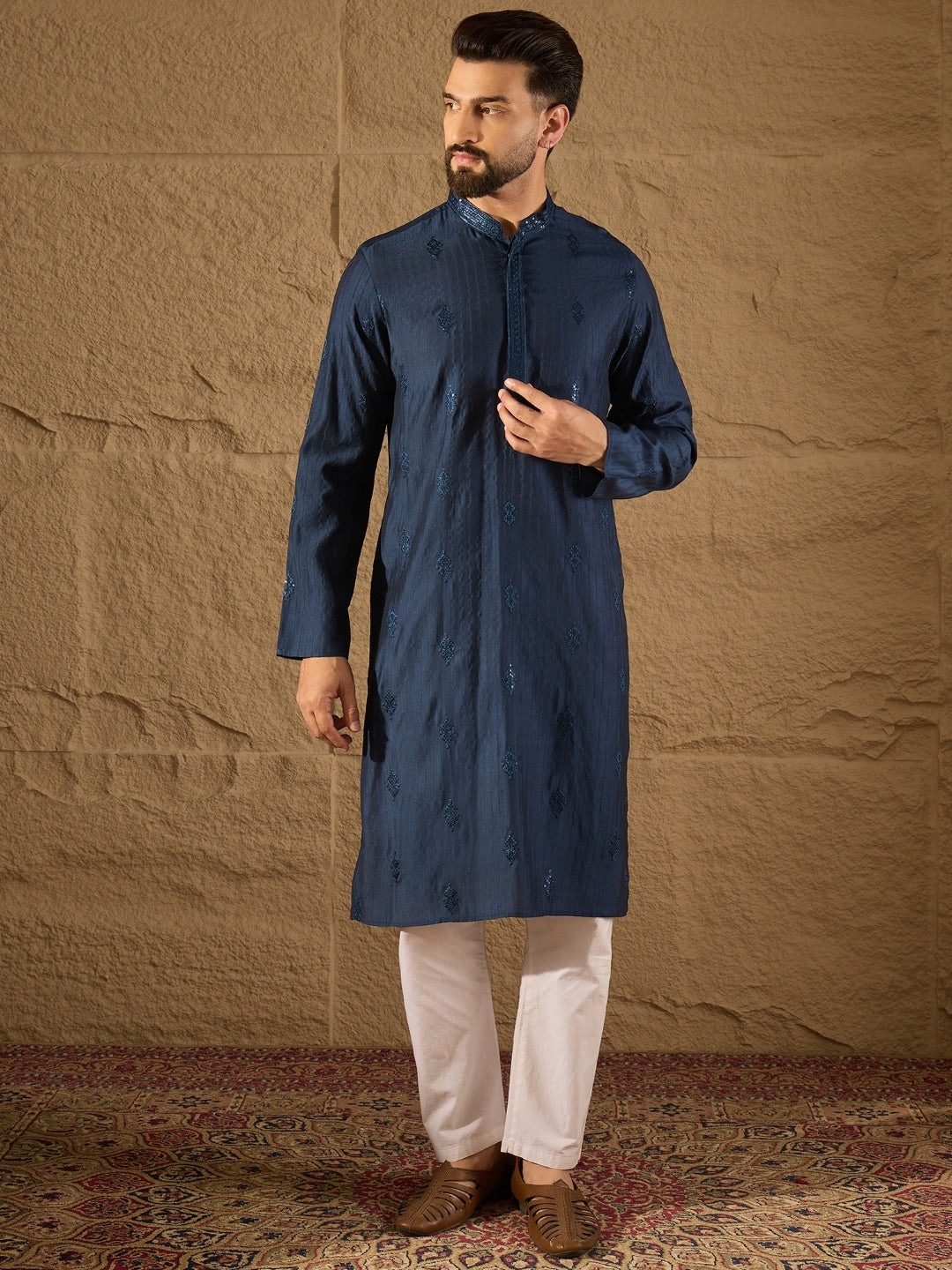 Men Blue Viscose Rayon Solid Embroidered Straight Kurta-MKU1293