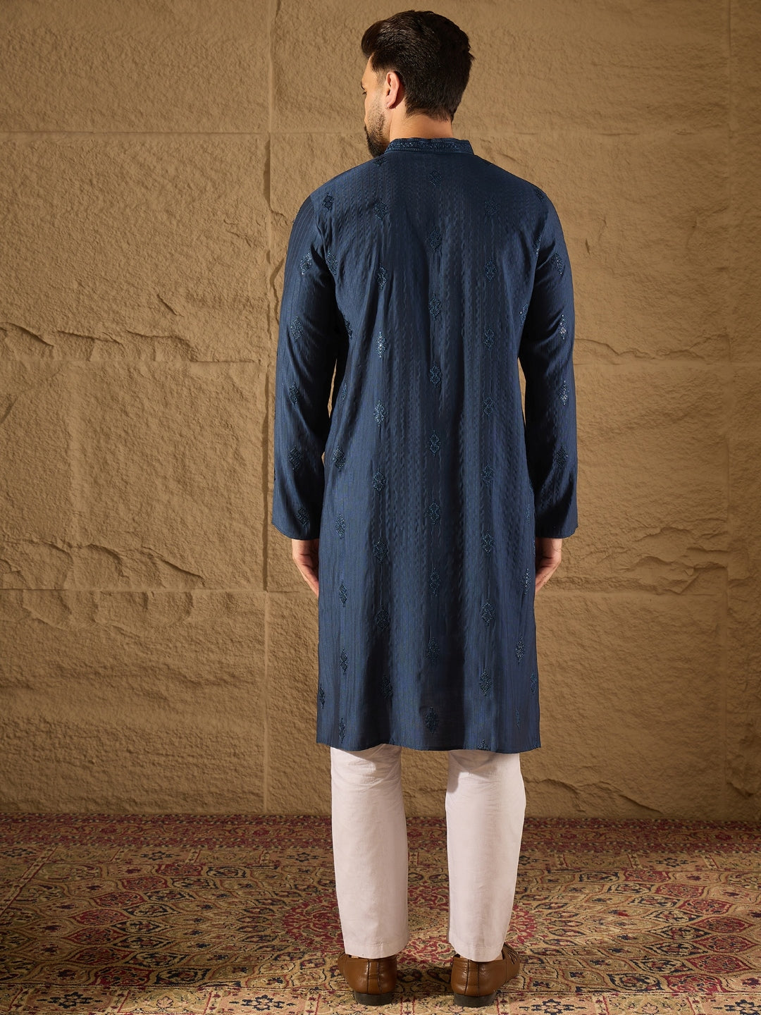 Men Blue Viscose Rayon Solid Embroidered Straight Kurta-MKU1293