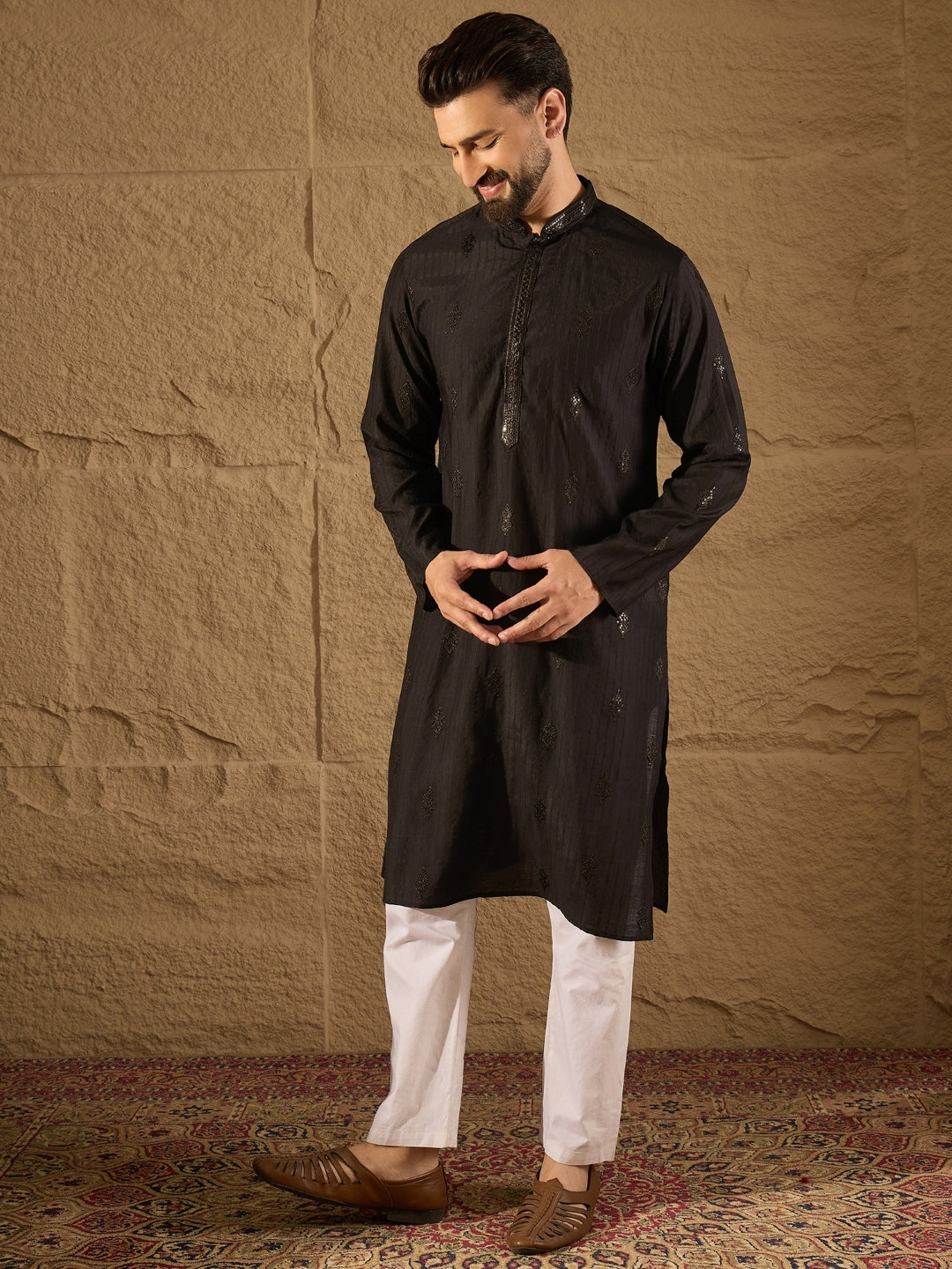 Men Black Viscose Rayon Solid Embroidered Straight Kurta-MKU1294