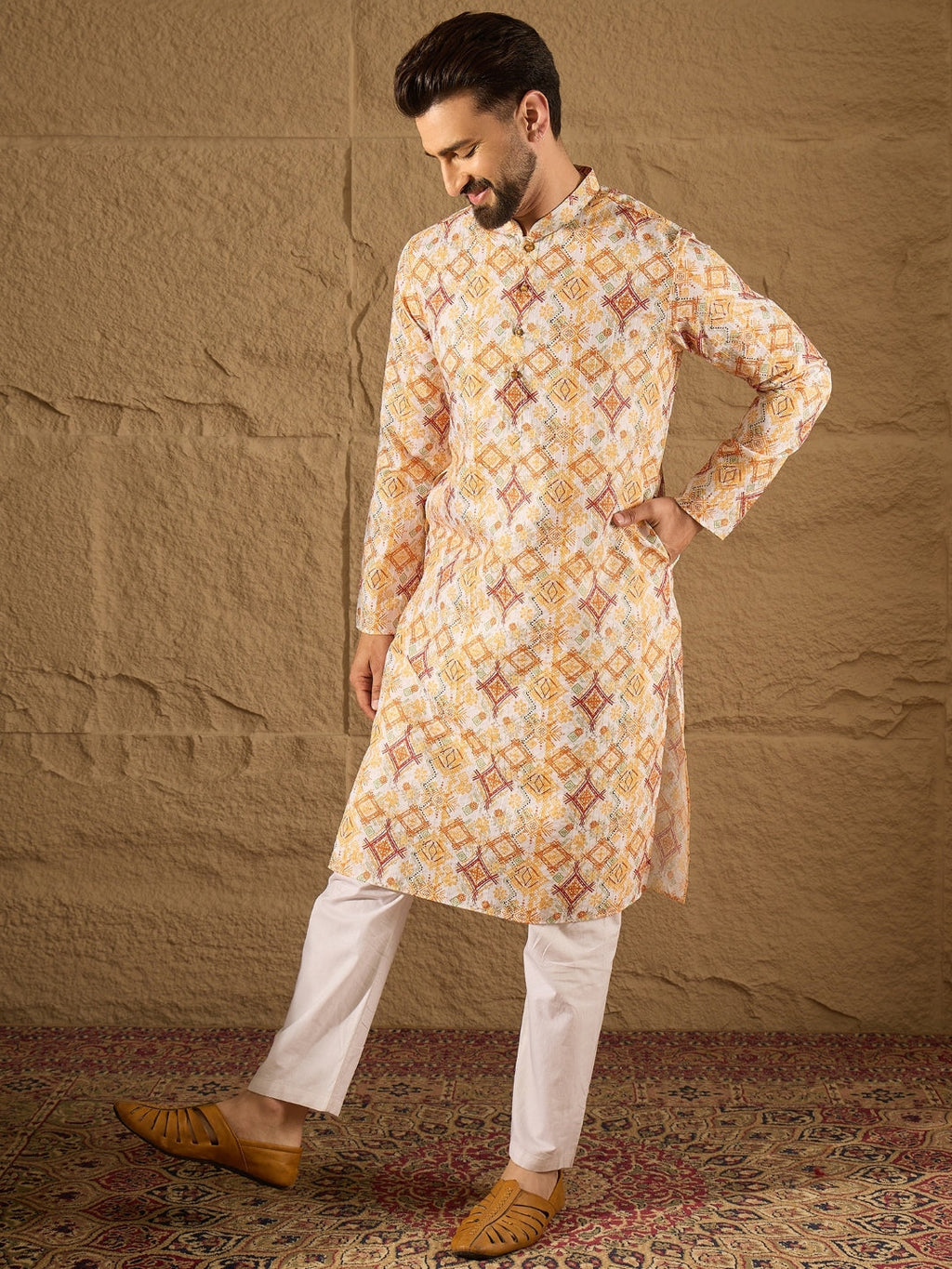 Men White Silk Blend Geometric Embroidered Straight Kurta-MKU1310
