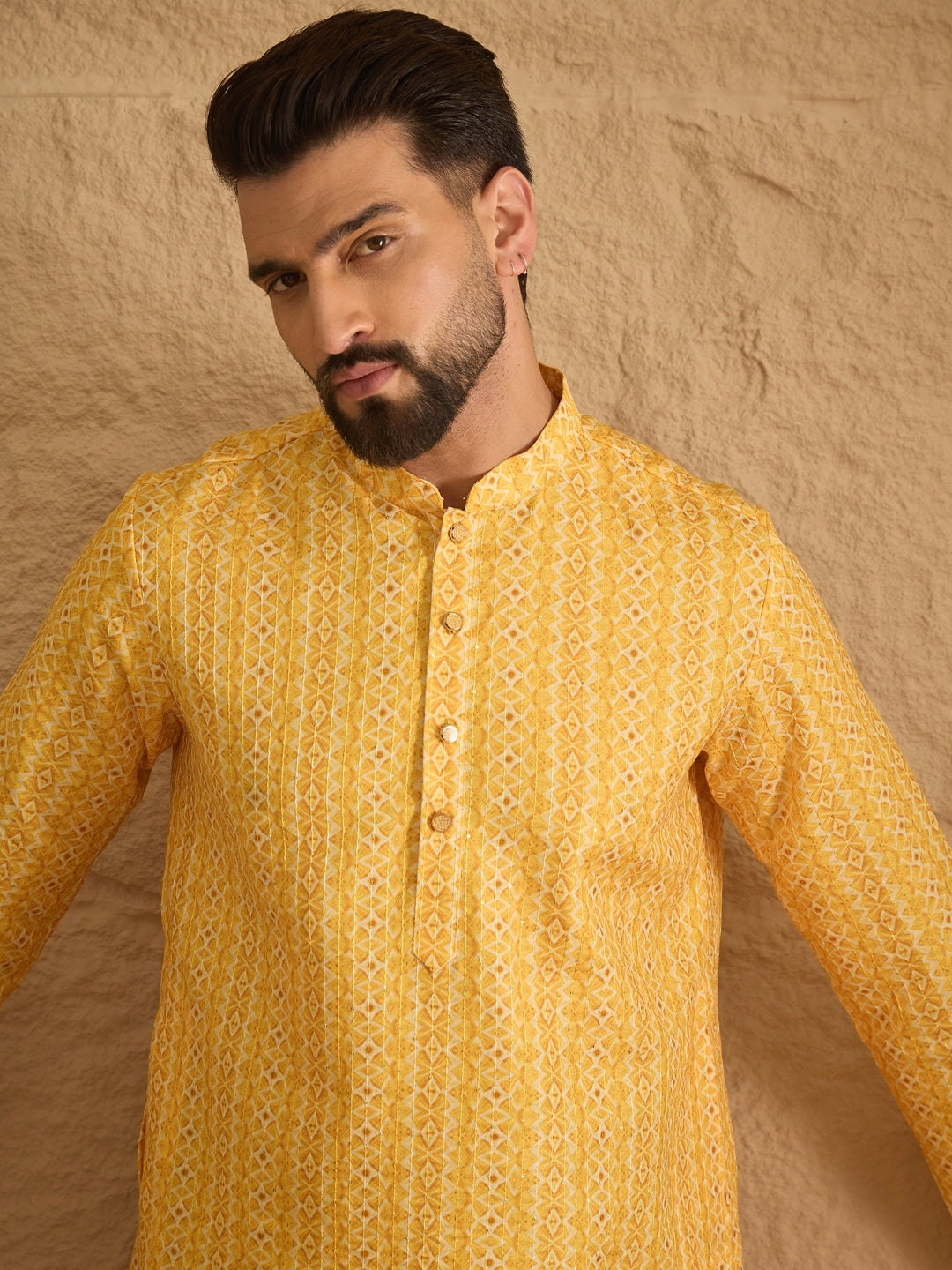 Men Yellow Silk Blend Geometric Embroidered Straight Kurta-MKU1313