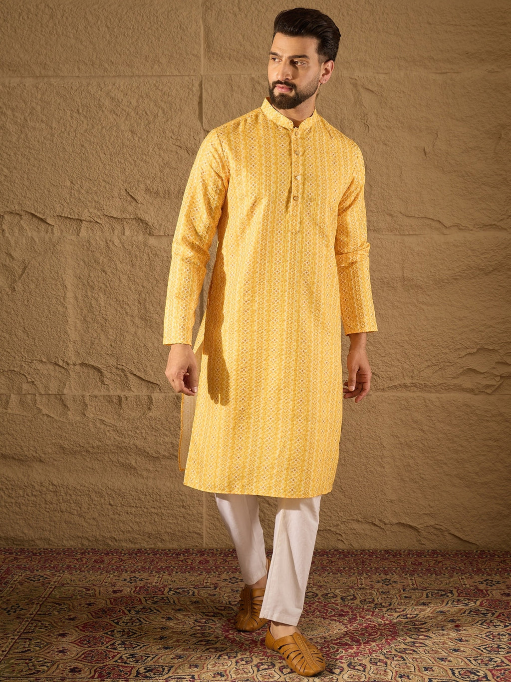 Men Yellow Silk Blend Geometric Embroidered Straight Kurta-MKU1313