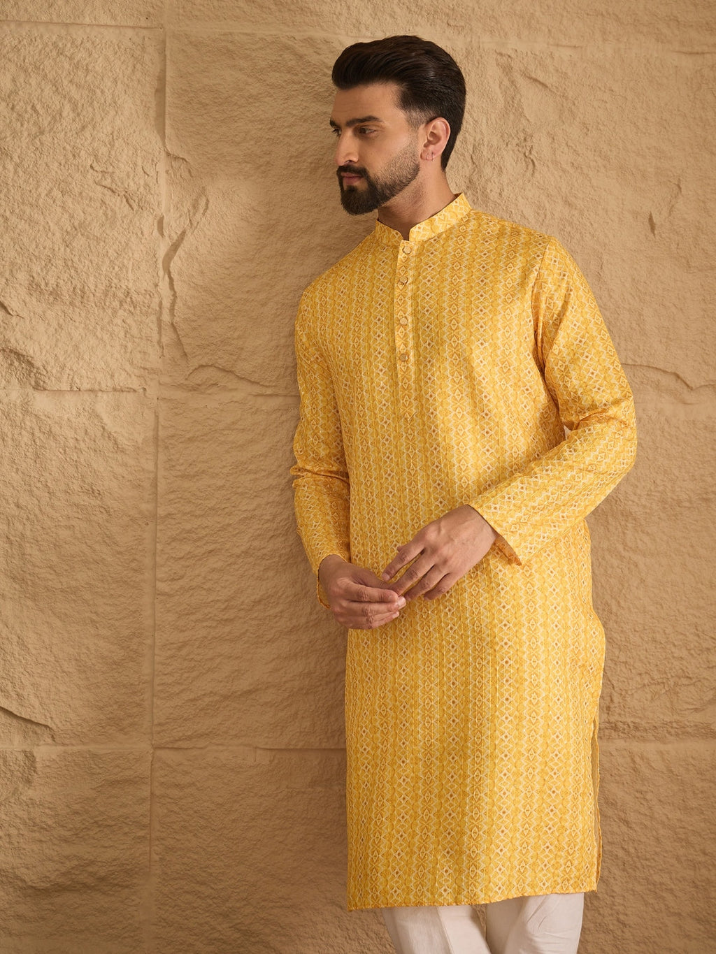 Men Yellow Silk Blend Geometric Embroidered Straight Kurta-MKU1313