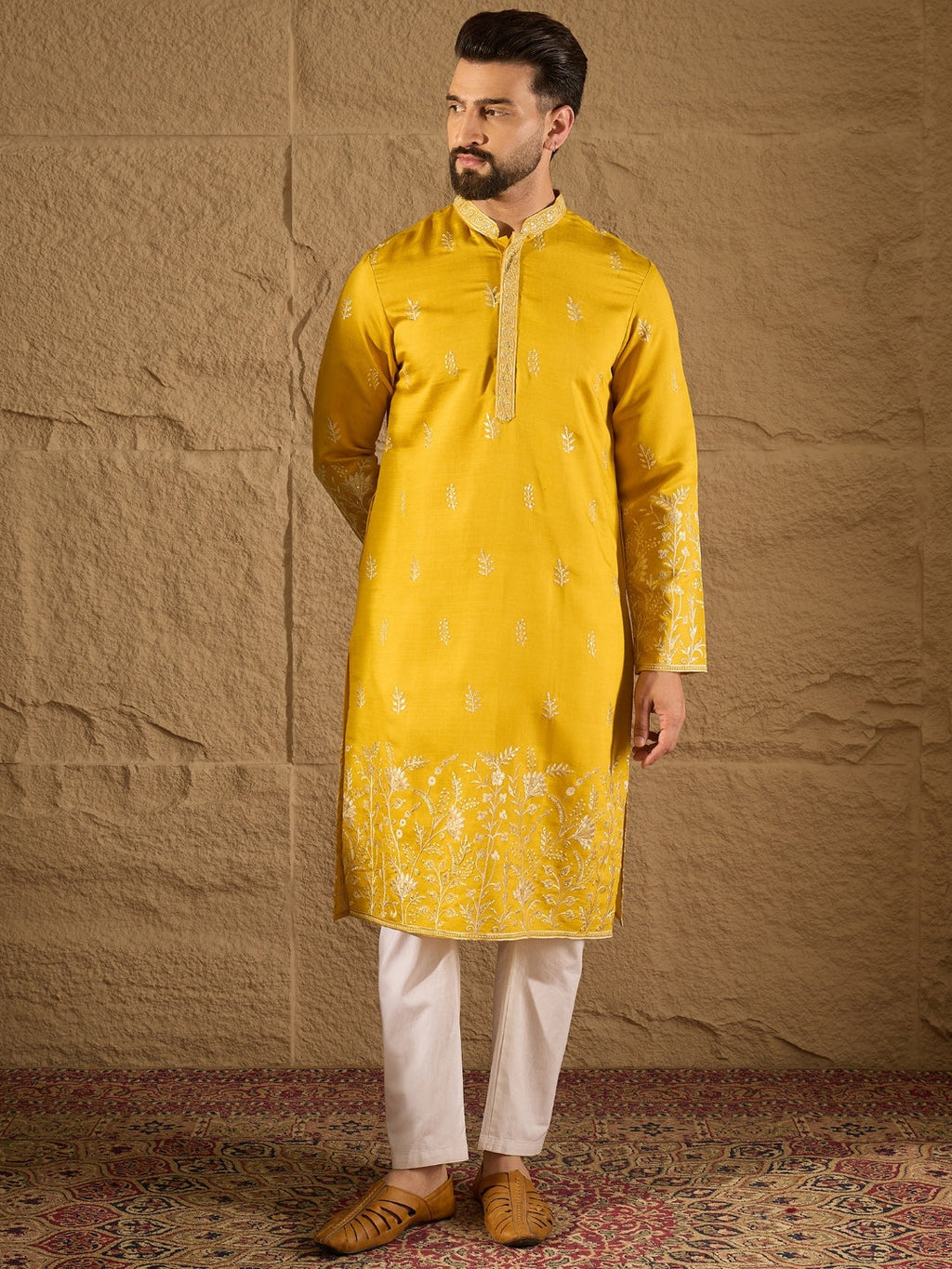 Men Yellow Verican Solid Embroidered Straight Kurta-MKU1314