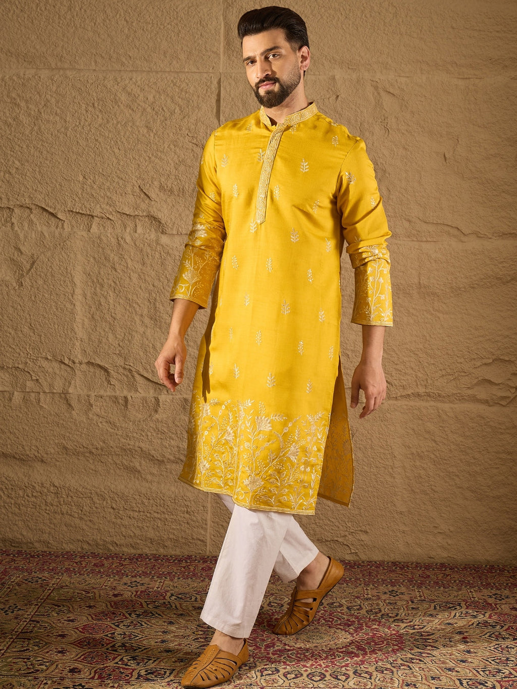 Men Yellow Verican Solid Embroidered Straight Kurta-MKU1314