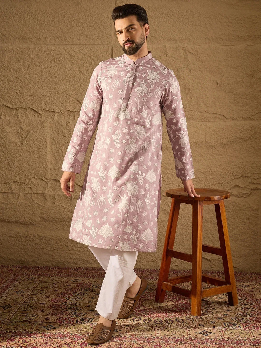 Men Lavender Chanderi Silk Embroidered Straight Kurta-MKU1318