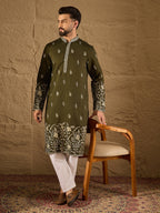 Men Olive Vertican Solid Embroidered Straight Kurta-MKU1319