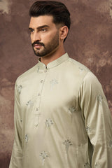Green Silk Solid Embroidered Straight Kurta MKU1330
