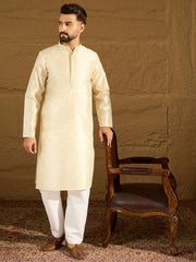 Men Off White Silk Blend Solid Woven Design Straight Kurta-MKU1352