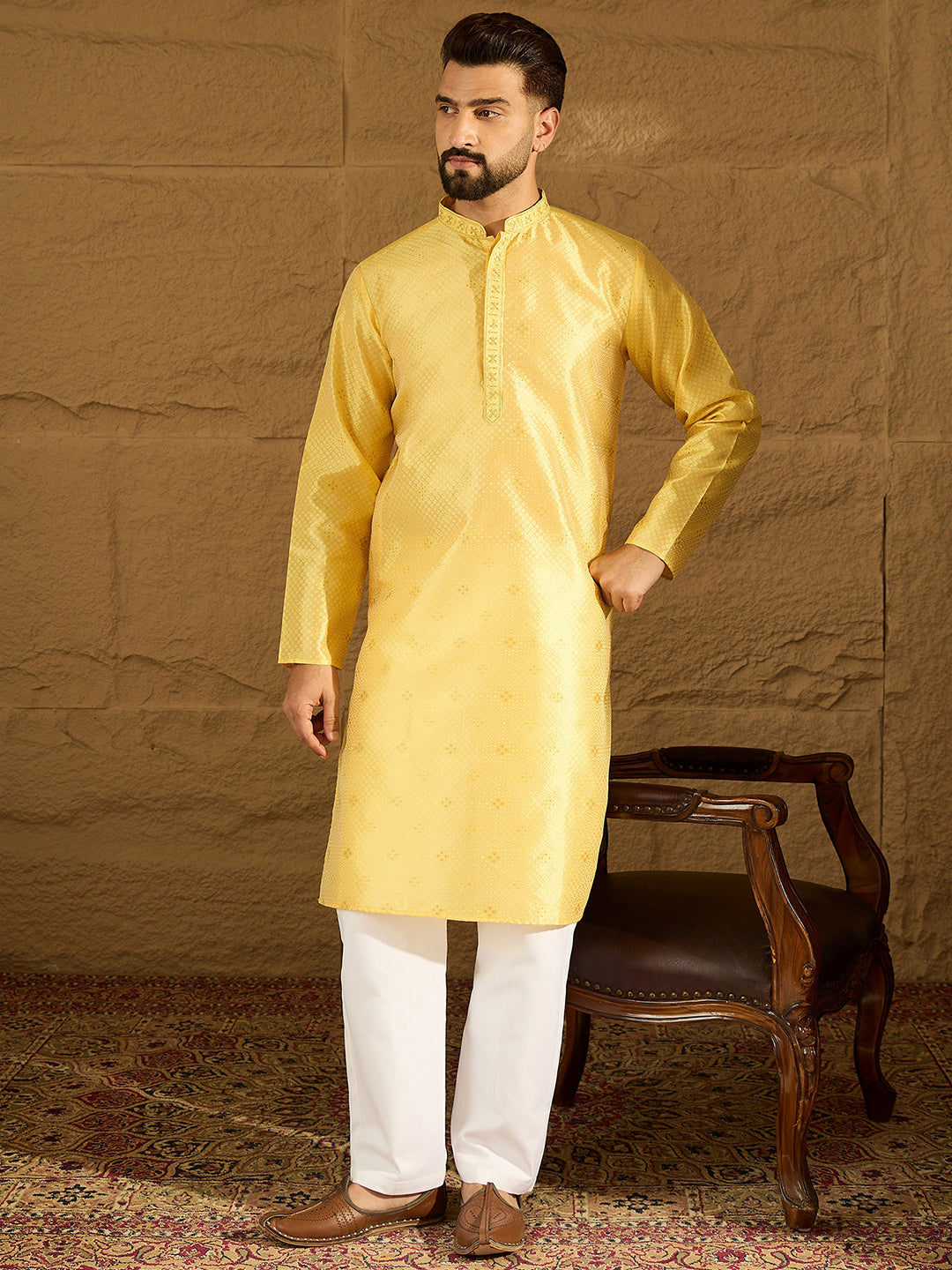 Men Green Polyester Solid Embroidered Straight Kurta-MKU1353