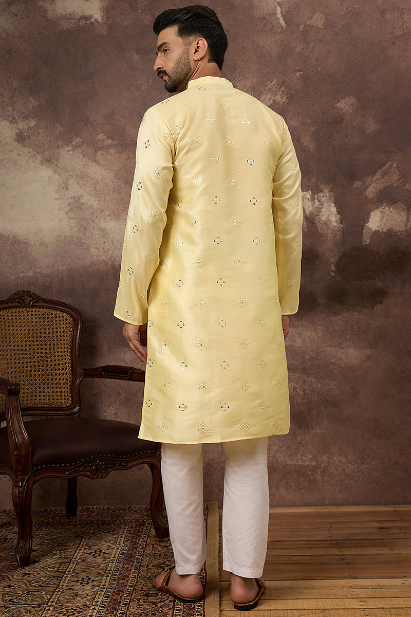 Yellow Silk Blend Solid Embroidered Straight Kurta MKU1364