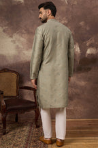 Green Silk Solid Embroidered Straight Kurta MKU1367