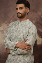 Green Viscose Rayon Solid Embroidered Straight Kurta HMKU1386