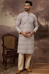 Mauve Viscose Rayon Solid Embroidered Straight Kurta MKU1389