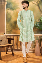 Green Viscose Rayon Solid Embroidered Straight Kurta MKU1435