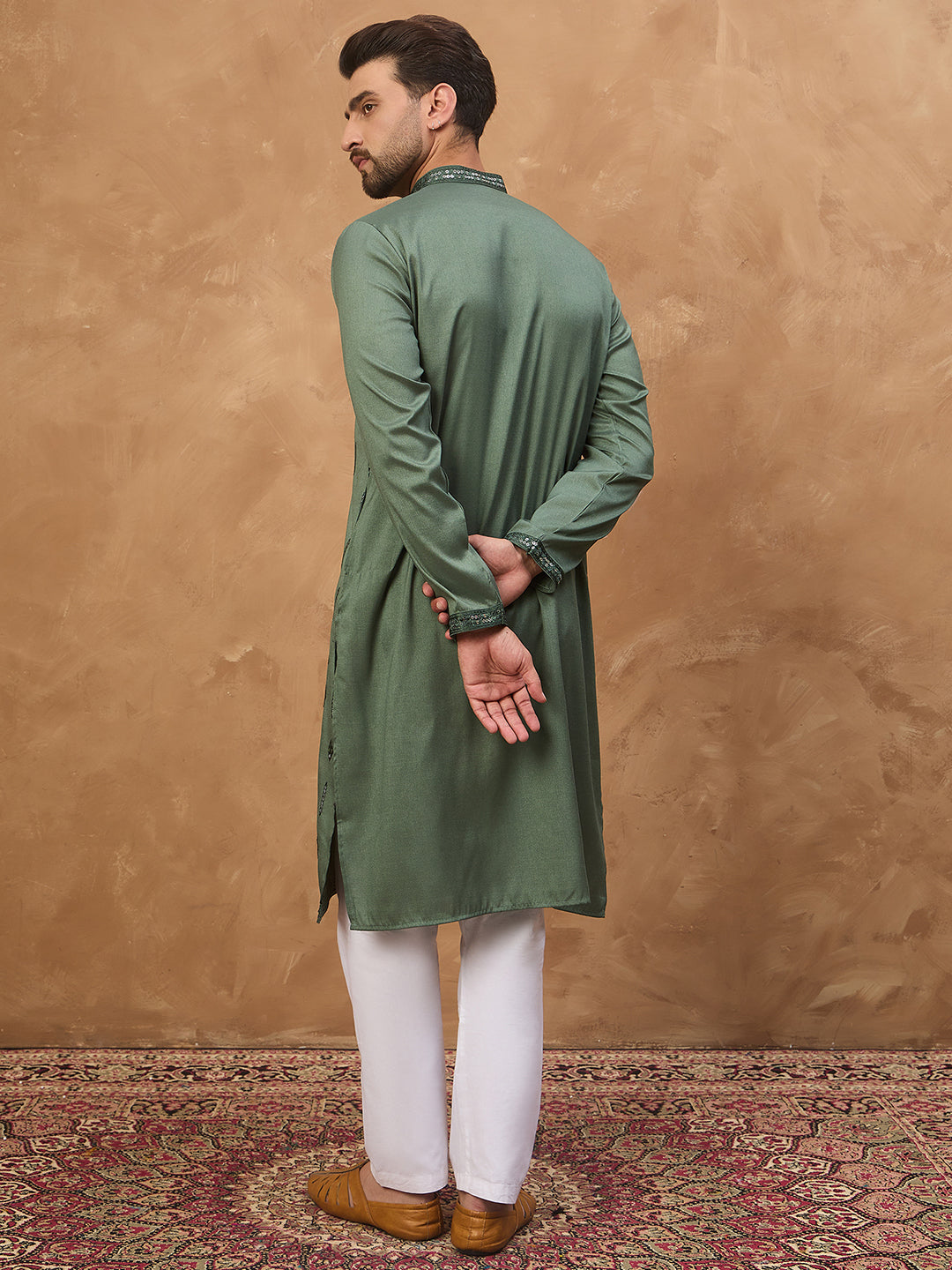 Men Green Silk Blend Solid Embroidered Straight Kurta-MKU1439