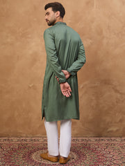 Men Green Silk Blend Solid Embroidered Straight Kurta-MKU1439
