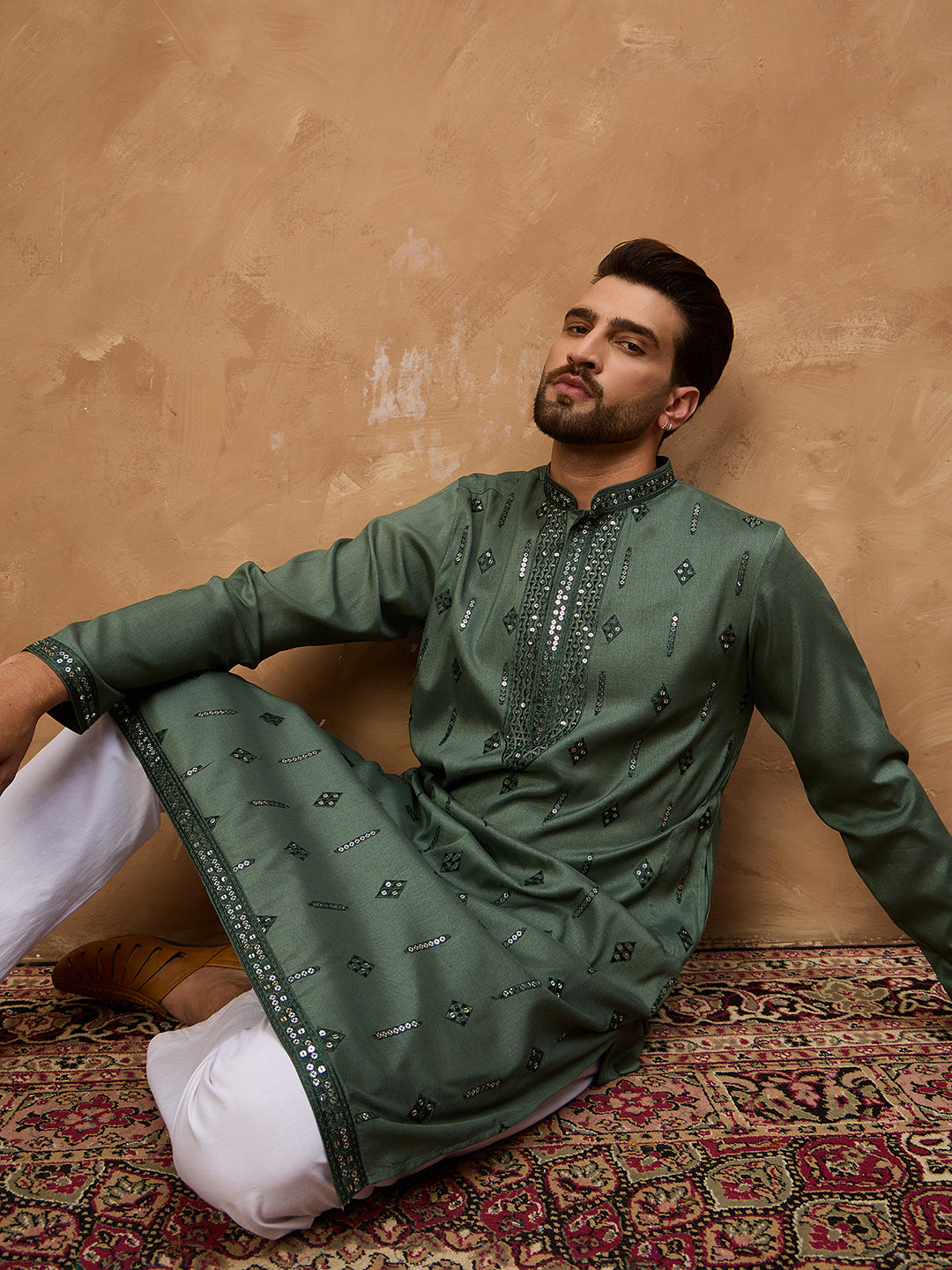Men Green Silk Blend Solid Embroidered Straight Kurta-MKU1439