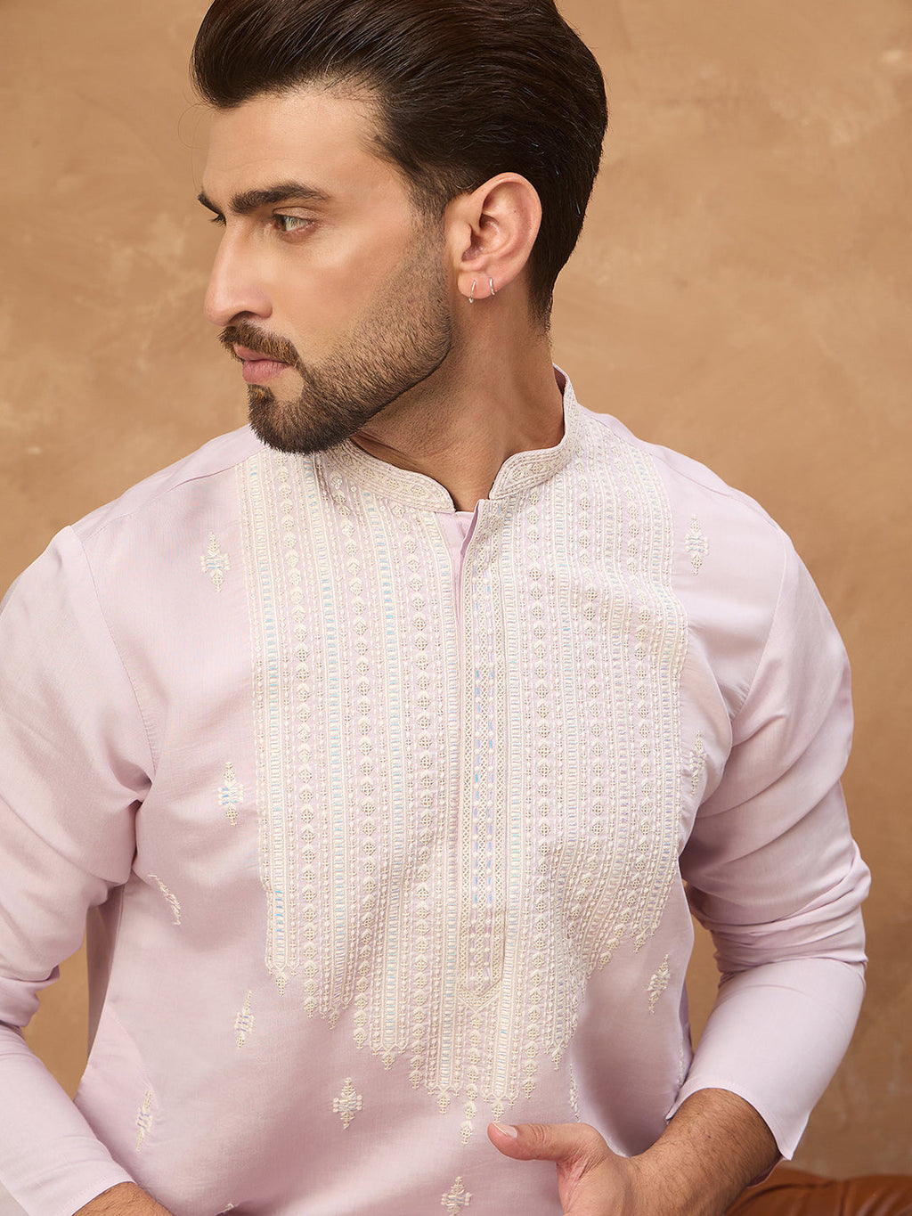 Men Lavender Silk Blend Solid Embroidered Straight Kurta-MKU1448