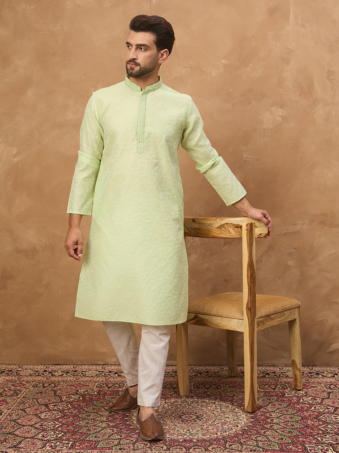 Men Green Silk Blend Solid Embroidered Straight Kurta-MKU1451