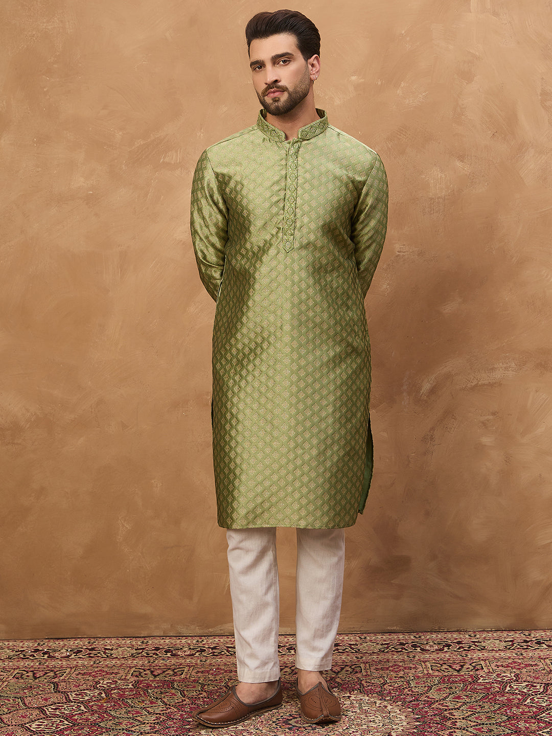 Men Green Silk Blend Solid Woven Design Straight Kurta-MKU1456